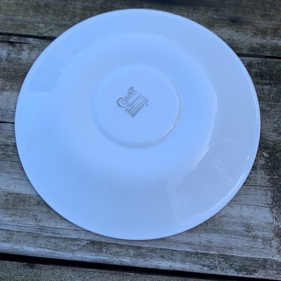 Vintage Corelle Tea Saucer with Green Spring Blossom Pattern Set of 4 - Picture 4 of 5